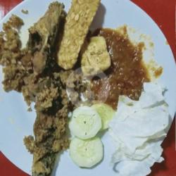 Lele Kremes Tahu Tempe