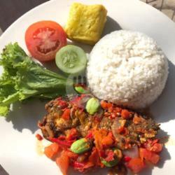 Ikan Asin Sepat Sambel Pete