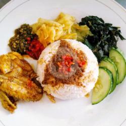 Nasi Ayam Sayur (gulai Ayam)