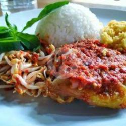 Nasi Geprek Sambal Tauge