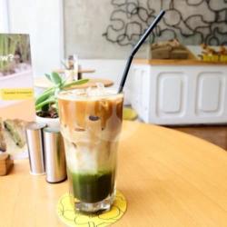 Iced Matcha Espresso Latte