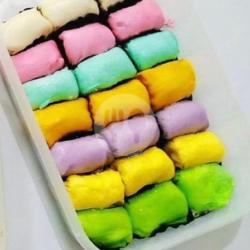 Pancake Durian Rainbow Premium Isi 21