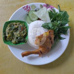 Paket Ayam Goreng Paha  Sambal Ijo