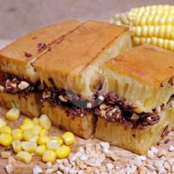 Martabak Manis Spesial Coklat Kacang Jagung