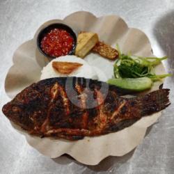 Nasi Tempong Nila Bakar