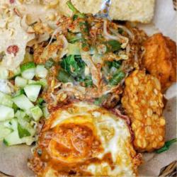 Pecel Madiun  Telor Ceplok (tanpa Nasi)