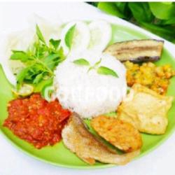 Nasi Tempe Penyet
