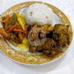 Nasi Ayam Acar