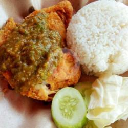 Ayam Kriuk Paha   Nasi