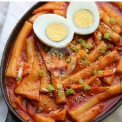 Topokki Or Tteokbokki Odeng   Egg