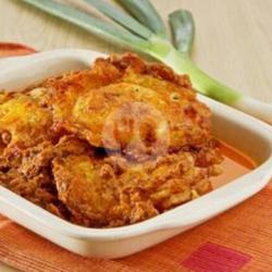 Rendang Telur Ceplok   Sambal Cabe Ijo   Nasi Tabur Bawang Goreng