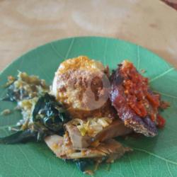 Nasi Rames Tongkol Balado