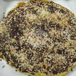 Martabak Wijen Kacang Coklat