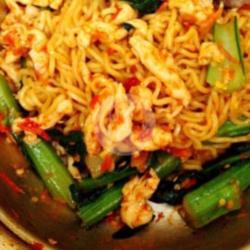 Intermie Goreng Topping Sosis