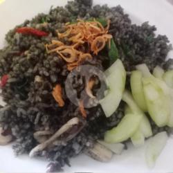 Nasgor Cumi Tinta Hitam