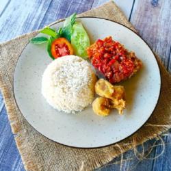 Nasi Ayam Geprek Sambal Cabe Goreng