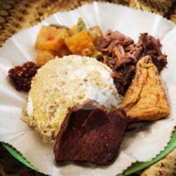 Nasi Gudeg Krecek Empal Ayam