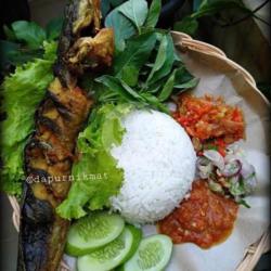 Nasi Lele Penyetan