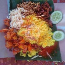 Nasi Kuning Sambel Kentang Ati