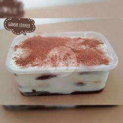 Tiramisu Dessert Box