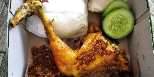 Daftar Harga Menu Delivery Ayam Srundeng Laos , Pringlangu, Pekalongan ...