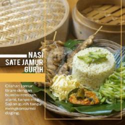 Nasi Sate Jamur