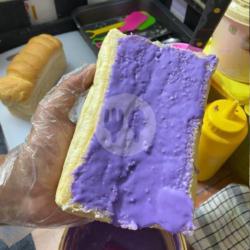 Roti Bakar Selai Taro