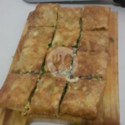 Martabak Ayam Jamur Istimewa 4 Telor Ayam