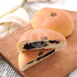 Red Bean Bread