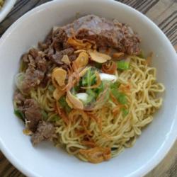 Mie Daging Sapi / Kuah