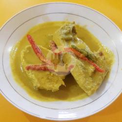 Nasi Bungkus   Ikan Kakap Gulai