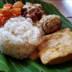 Nasi Gudeg Tahu Telur