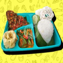 Ricebox Ayam Sambal Bawang