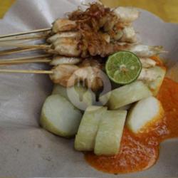 Sate Ayam Daging Full / 10 Tusuk   Lontong