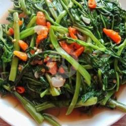 Tumis Kangkung Dadakan