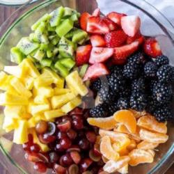 Light Fresh Fruit Salad