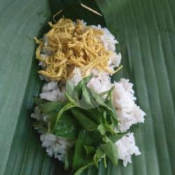 Nasi Bakar Kemangi Ayam Opor Tidak Pedas