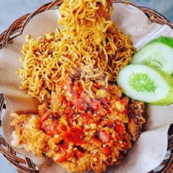 Indomie Ayam Geprek