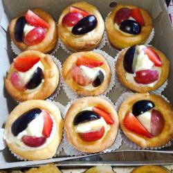 Kue Sus Buah