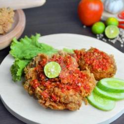 Ayam Geprek Aneka Sambal