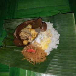 Nasi Liwet Uritan Telur Separuh