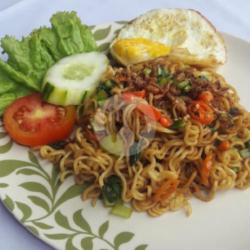 Mie Goreng Sayur   Telor