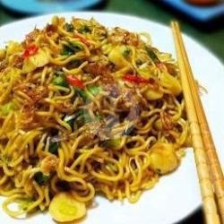 Mie Goreng Telur Kocok Ayam