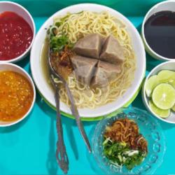 Bakso Raksasa Puas