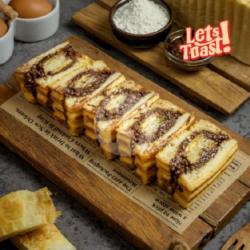 Chocomaltine Puff Pastry Toast