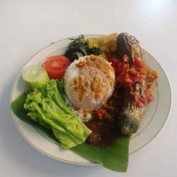 Nasi Terong Cabe Merah