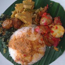 Nasi Sayur Nangka Lalap Sambal Jengkol