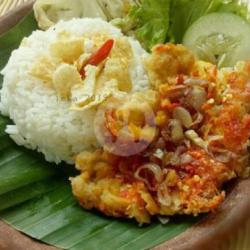 Nasi Gurih Telor Goreng Ceplok/dadar