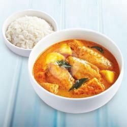 Curry Chicken With Rice/bread