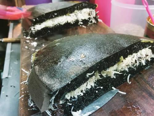 Martabak Black Story 987, Ds. Cikuya Kec. Cicalengka